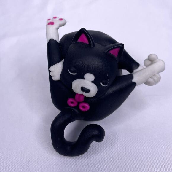 Funny 3D Printed Black Cat Figurine – Cute Novelty Cat Gift - Picture 8 of 8